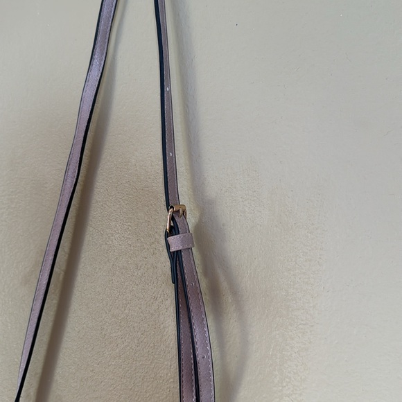 NWT Francesca’s tan crossbody - Picture 4 of 4